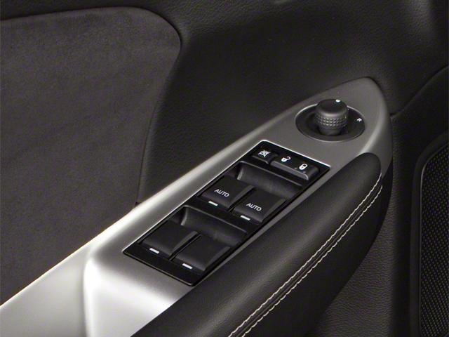 2011 Chrysler 200 Limited