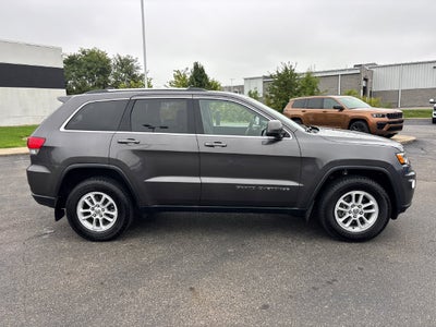 2019 Jeep Grand Cherokee Laredo E
