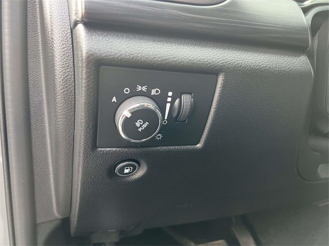 2021 Jeep Grand Cherokee Laredo X 4x4