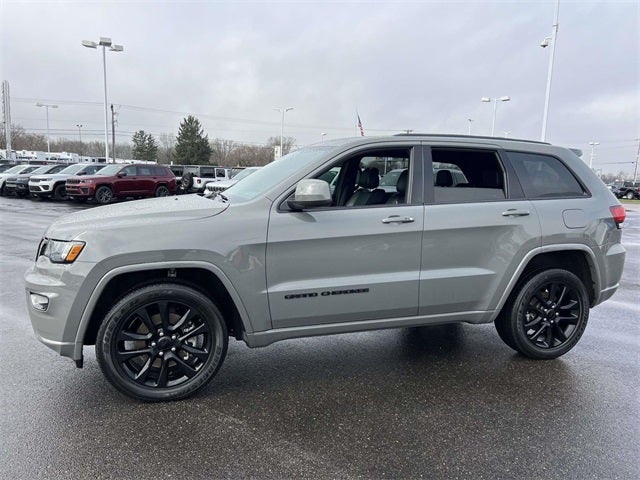 2021 Jeep Grand Cherokee Laredo X 4x4