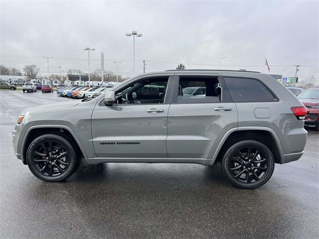 2021 Jeep Grand Cherokee Laredo X 4x4