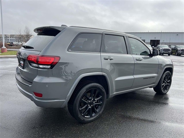 2021 Jeep Grand Cherokee Laredo X 4x4