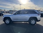 2023 Jeep Grand Cherokee Laredo 4x4