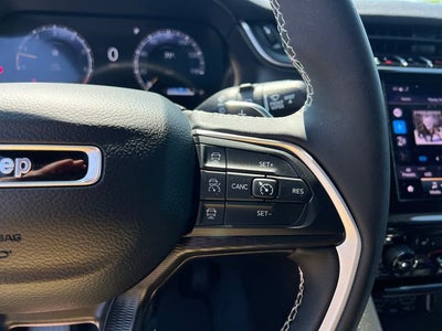 2025 Jeep Grand Cherokee Laredo X