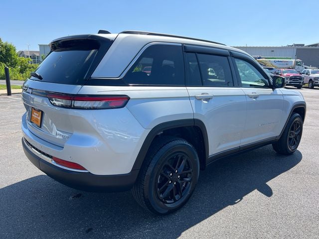 2025 Jeep Grand Cherokee Laredo X