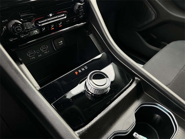 2024 Jeep Grand Cherokee L Laredo 4x4