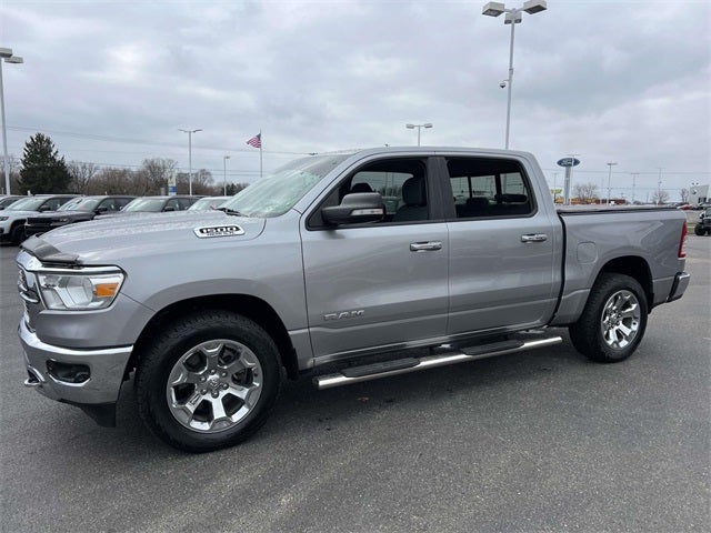 2020 RAM 1500 Big Horn Crew Cab 4x4 5'7' Box