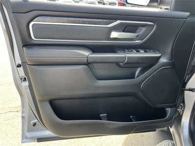 2021 RAM 1500 Big Horn Crew Cab 4x4 5'7' Box