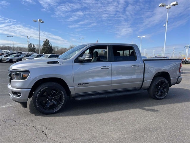 2021 RAM 1500 Big Horn Crew Cab 4x4 5'7' Box