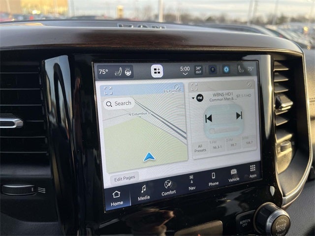 2022 RAM 1500 Laramie Crew Cab 4x4 6'4' Box