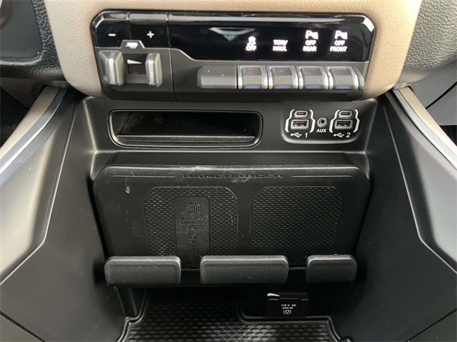 2022 RAM 1500 Laramie Crew Cab 4x4 6'4' Box