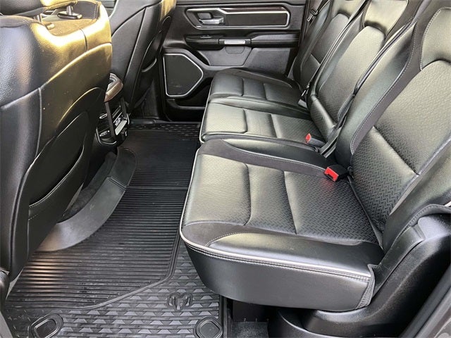 2022 RAM 1500 Laramie Crew Cab 4x4 6'4' Box