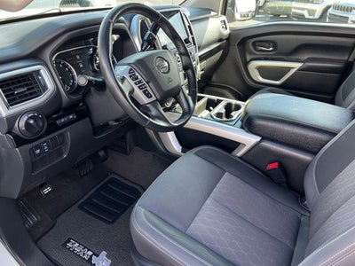 2021 Nissan TITAN SV