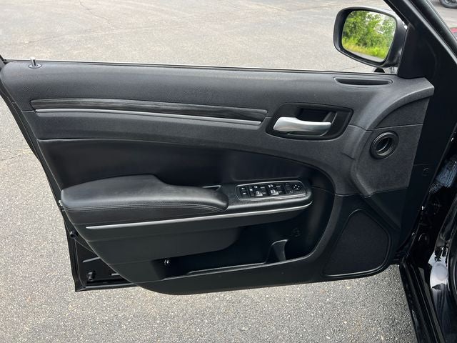 2018 Chrysler 300 Touring