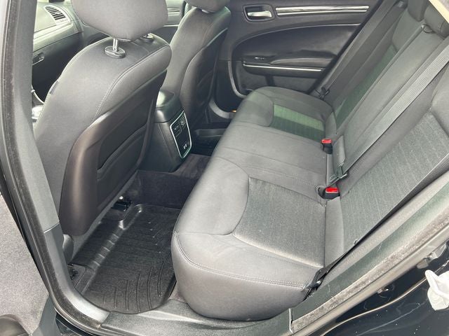 2018 Chrysler 300 Touring