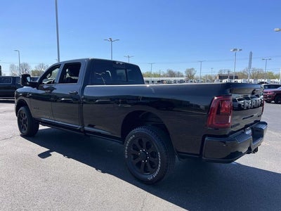 2025 RAM 2500 Laramie Crew Cab 4x4 8' Box