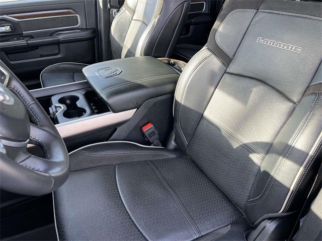 2024 RAM 2500 Laramie Crew Cab 4x4 6'4' Box