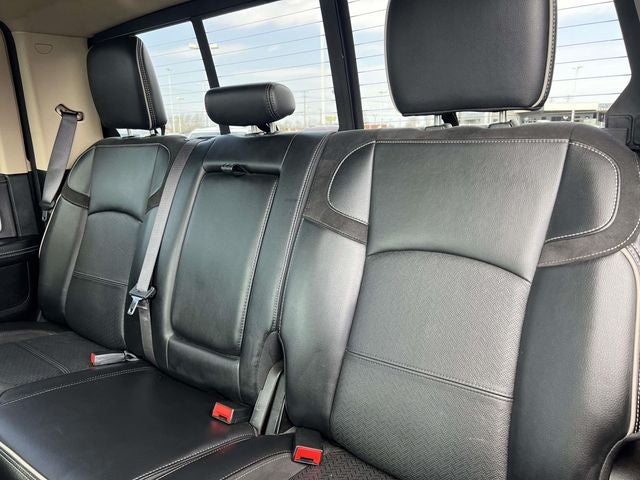 2020 RAM 2500 Laramie Crew Cab 4x4 6'4' Box