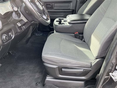 2022 RAM 2500 Tradesman Crew Cab 4x4 8' Box