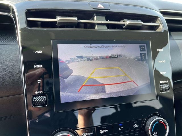 2023 Hyundai Santa Cruz SE