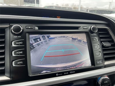 2019 Toyota Highlander SE