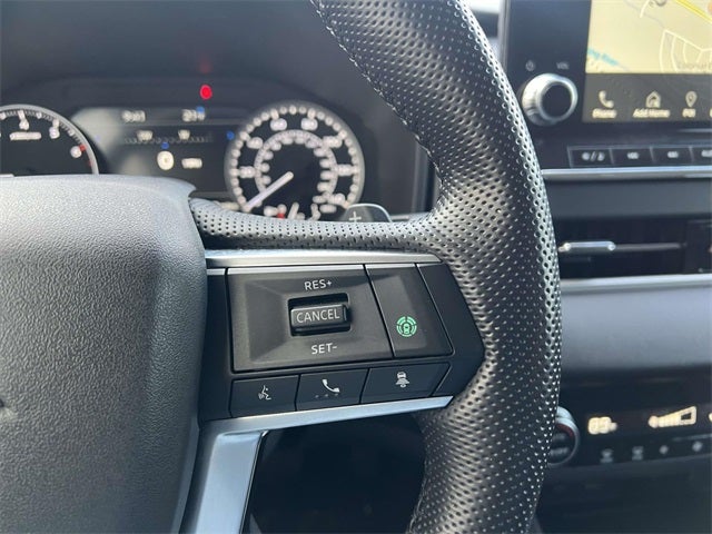 2022 Mitsubishi Outlander Base