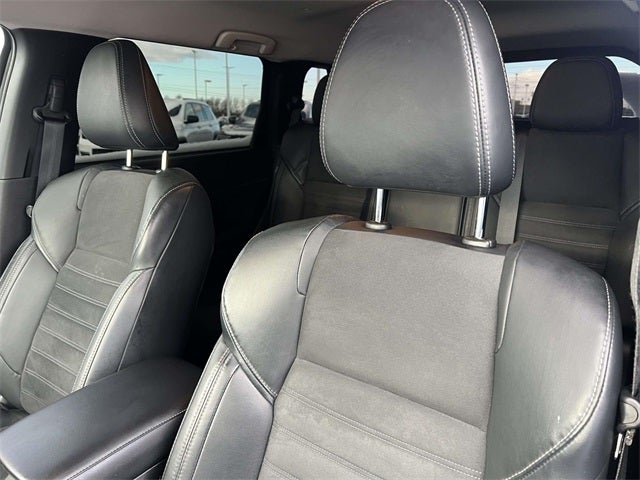 2022 Mitsubishi Outlander Base