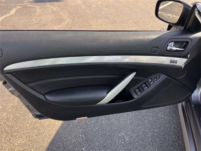 2011 INFINITI G37 Base