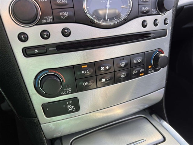 2011 INFINITI G37 Base