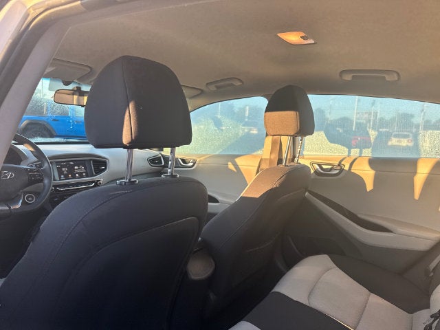 2017 Hyundai Ioniq Hybrid Blue