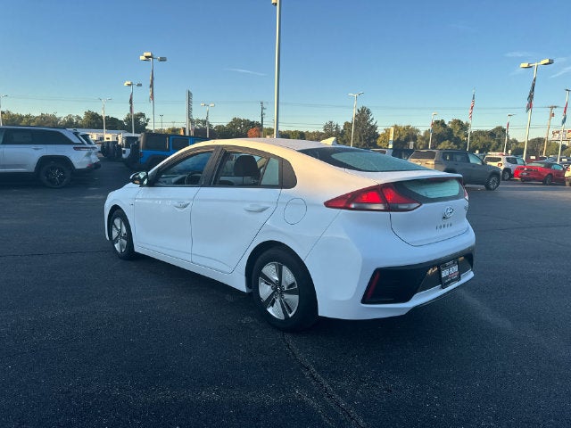 2017 Hyundai Ioniq Hybrid Blue