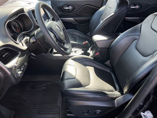 2022 Jeep Cherokee Latitude Lux