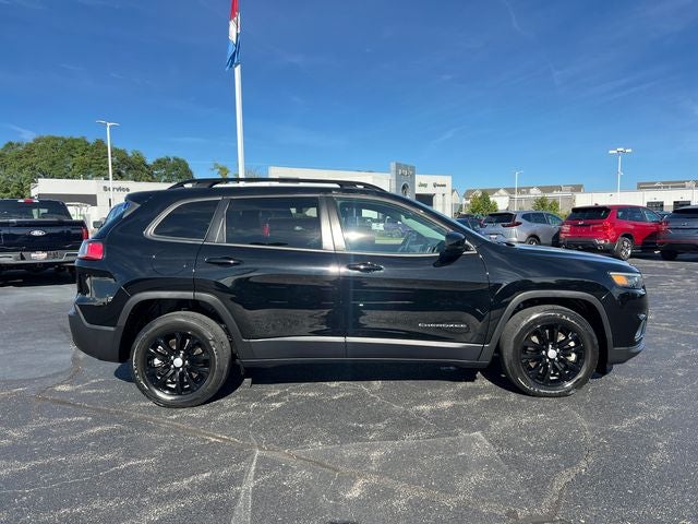 2022 Jeep Cherokee Latitude Lux