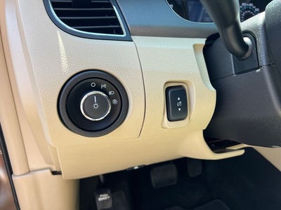 2016 Ford Taurus SE