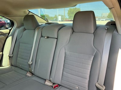 2016 Ford Taurus SE