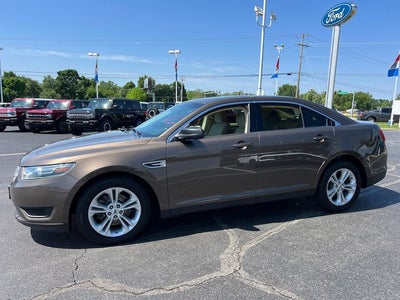2016 Ford Taurus SE