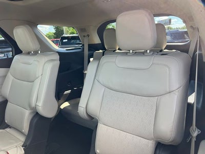 2023 Ford Explorer Platinum