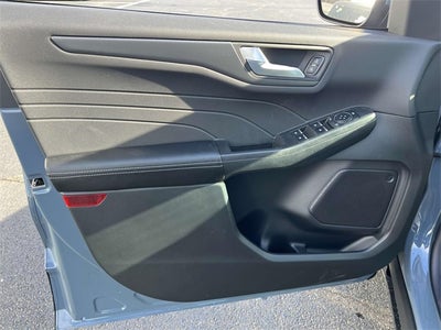 2025 Ford Escape Plug-In Hybrid Base