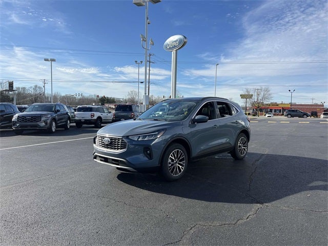 2025 Ford Escape Plug-In Hybrid Base