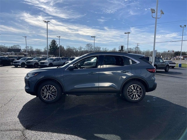 2025 Ford Escape Plug-In Hybrid Base