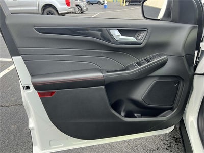 2025 Ford Escape Hybrid ST-Line