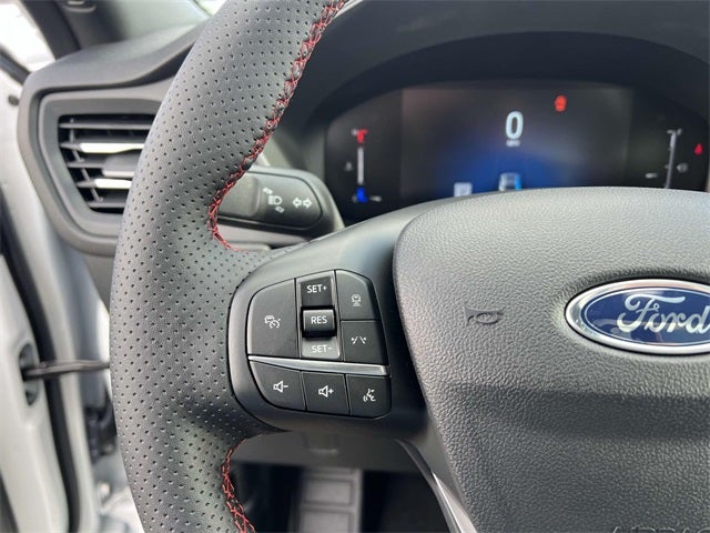 2025 Ford Escape Hybrid ST-Line