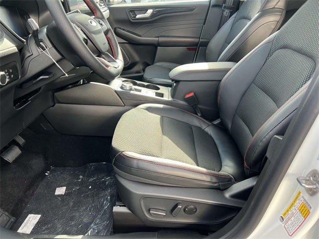 2025 Ford Escape Hybrid ST-Line