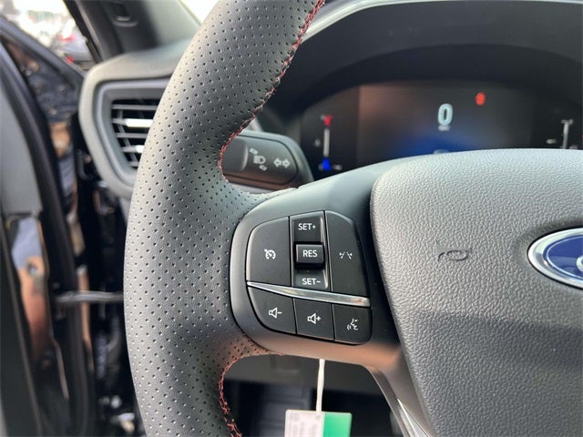 2025 Ford Escape Hybrid ST-Line