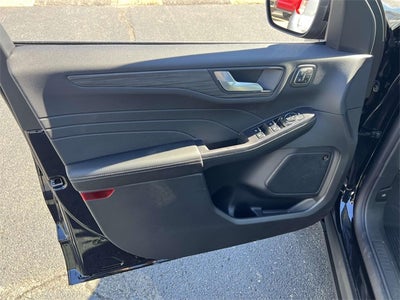 2026 Ford Escape Hybrid Platinum