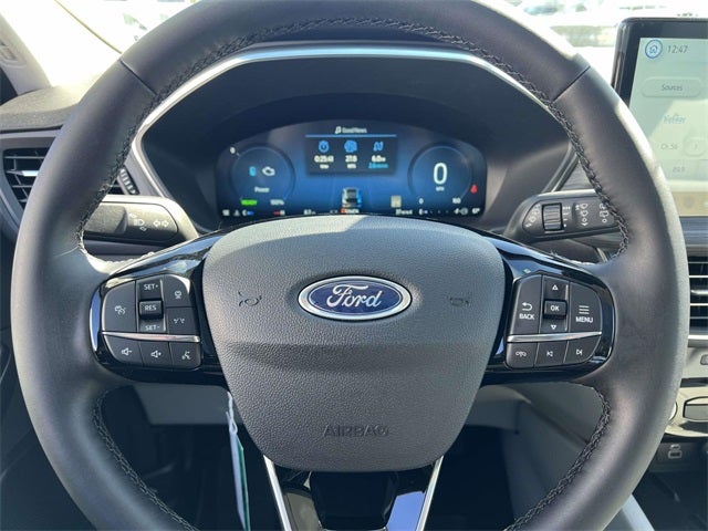 2026 Ford Escape Hybrid Platinum