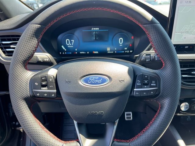 2023 Ford Escape ST-Line Elite
