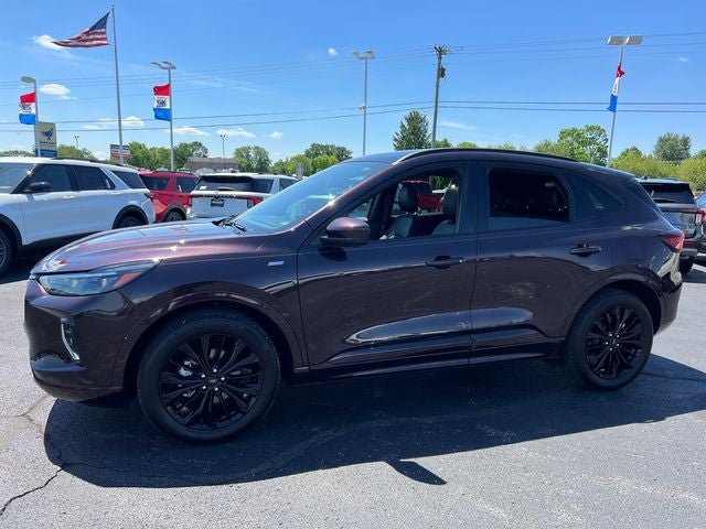 2023 Ford Escape ST-Line Elite