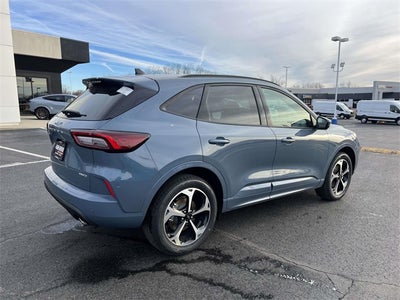 2026 Ford Escape ST-Line Elite