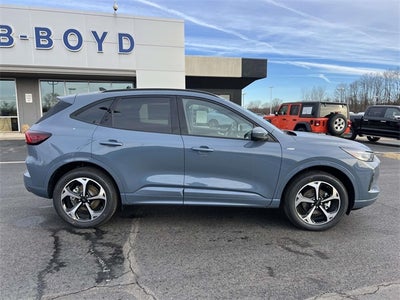 2026 Ford Escape ST-Line Elite